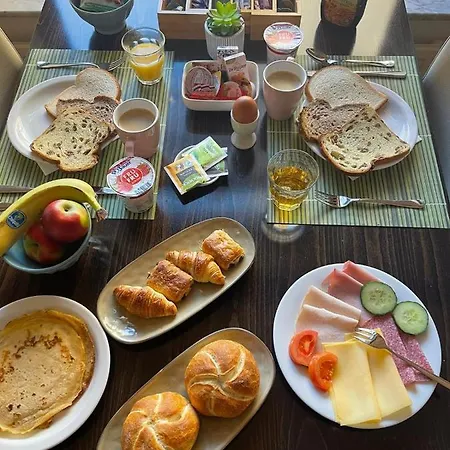City Hotel Tilburg Отель 3*