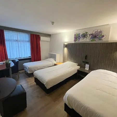 City Hotel Tilburg 3* Tilburg